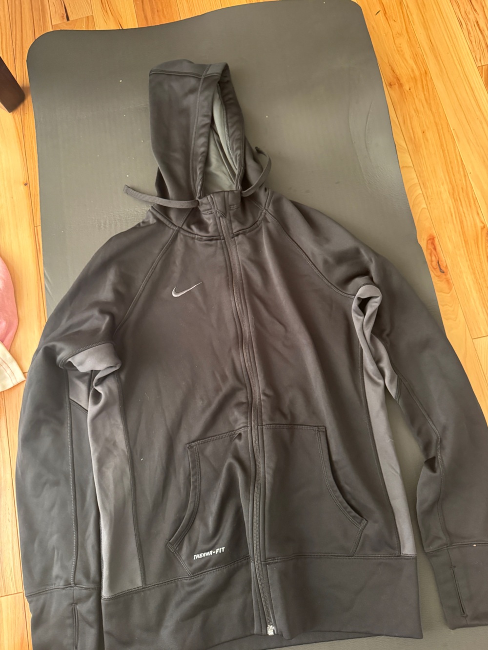 Nike Women’s Black Zip-Up Performance Hoodie Jacket